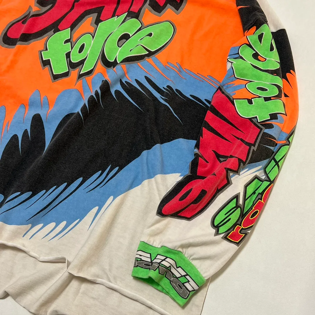 SAINT MICHAEL 24SS SAINT FORCE L/S TEE New Racing Retro Long Sleeve Off-white S-XL Front, left and right sleeves, even ribs are printed. There are more than 30 sets of samples in total. They are extremely complicated and all are oversized screen versions. Ready-made garments are washed and worn with Vintage value.